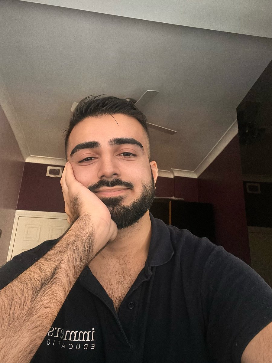 reizzla's tweet photo. this week needs to end like 3 hours ago https://t.co/zeV32s7BO2