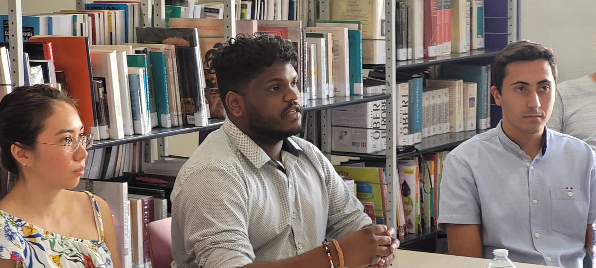 MostafaFourar's tweet photo. Trés heureux de pouvoir échanger au lycée Théo de #Tarbes avec les étudiants #PrepaTalents dispositif #EgalitéDesChances pour plus de mixité dans la Fonction publique.
Mais aussi avec les professeurs et étudiants des #CPGE du lycée : ambition et excellence dans nos territoires ! https://t.co/gqEsn7QvC4