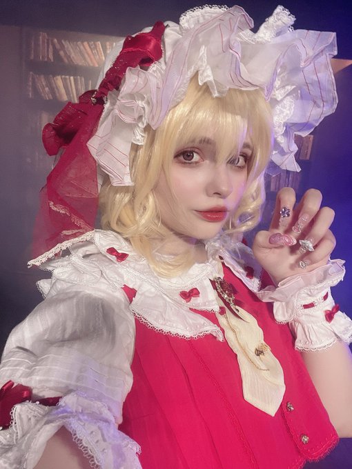 Twitterのコスプレ画像16