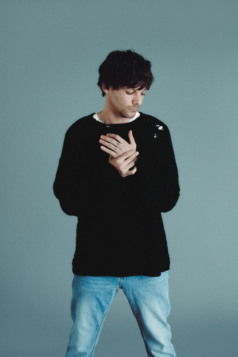 KingsMediaHL's tweet photo. 📸| Louis for @MusicWeek! https://t.co/LwsfDmfZ2z