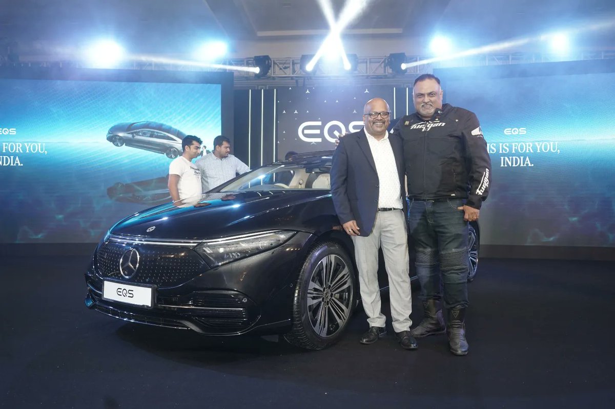 Here are some highlights of the grand launch of the all-new Made-in-India EQS 580 4MATIC at Sundaram Motors, Bangalore. 

Exclusive launch event hosted by Mercedes-Benz Sundaram Motors at the Taj West End, Bangalore.

#ThisIsForYouWorld  #MercedesBenz #SundaramMotors #Bangalore