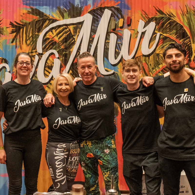 Javarumco's tweet photo. We came back for the biggest Rum Fest in London, UK!
#JavaMurTeam
If you don't know already, Java Mur is a Caribbean Rum blended and infused with Java'Mon Coffee Beans in Florida.
#javamur #wewantmur #rumfestival #festival #2022 https://t.co/YH0DpK7LJq