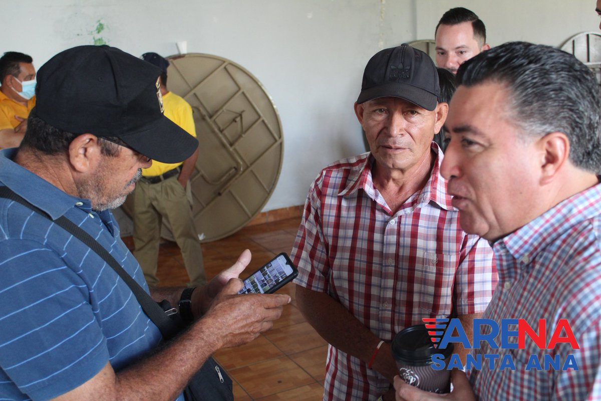 ARENA_depa_SA's tweet photo. El pasado domingo en 📍#Chalchuapa nuestros hermanos dijeron #AquíEstamos🔵⚪️🔴✊🏻.

¡Gracias a todos los que nos acompañaron!🙏🏻👏🏻🙌🏻 https://t.co/rhfDpRDEIS
