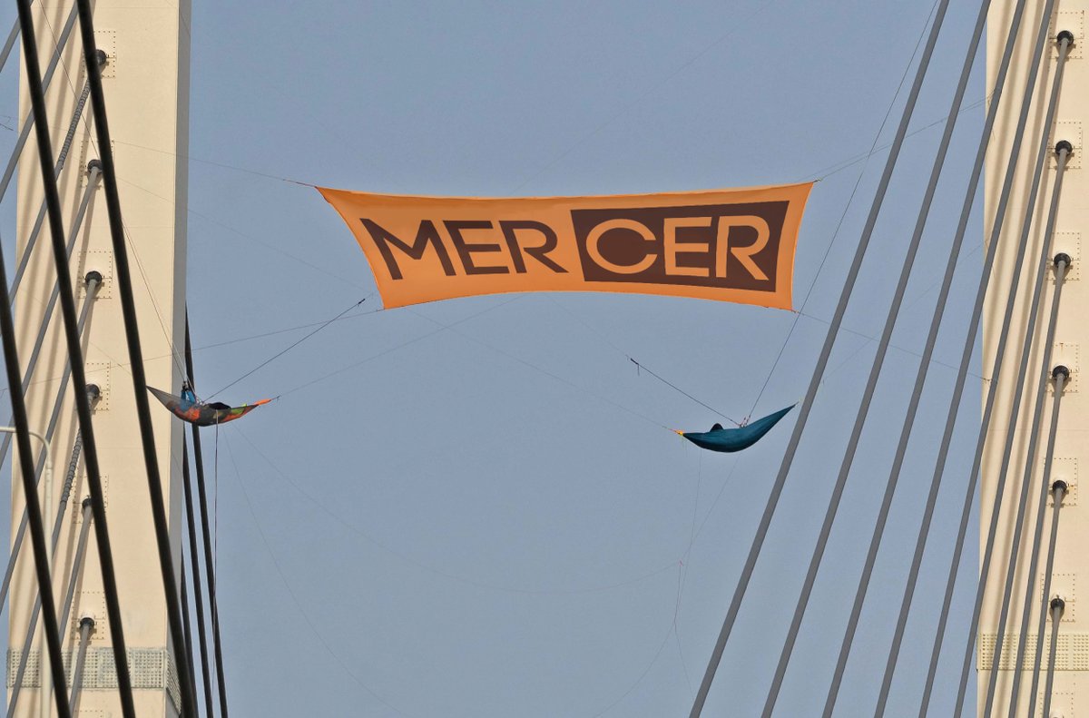 Mercer_scaff's tweet image. We have asked these two nicely to take our banner down but they just won&apos;t listen to anyone #dartfordcrossing 🙄