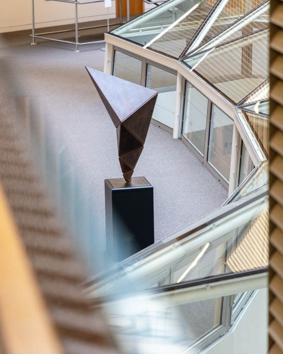 PelhamCommunications (@pelhamcomms) on Twitter photo Discover <a href="/Conradshawcross/">Conrad shawcross</a>'s year-long show, ‘Cascading Principles: Expansions within Geometry, Philosophy, and Interference’ curated by Fatoş Üstek, brings together nearly 40 sculptures now open to the public at the <a href="/OxUniMaths/">Oxford Mathematics</a>
#sculpture #cascadingprinciples #oxfordmaths Discover <a href="/Conradshawcross/">Conrad shawcross</a>'s year-long show, ‘Cascading Principles: Expansions within Geometry, Philosophy, and Interference’ curated by Fatoş Üstek, brings together nearly 40 sculptures now open to the public at the <a href="/OxUniMaths/">Oxford Mathematics</a>
#sculpture #cascadingprinciples #oxfordmaths