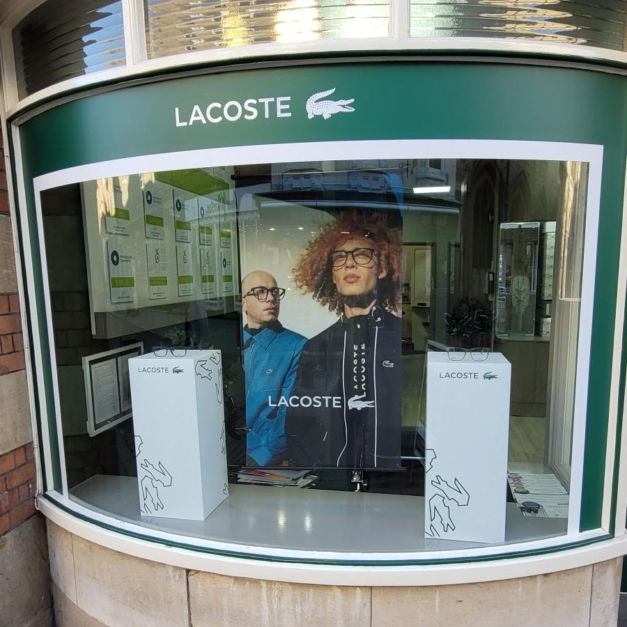 MartinSmithOpti's tweet photo. We love our new window displays - what do you think? 😍
Big thank you to the lovely Gerald from @MarchonEyewear for fitting them! https://t.co/Yul7YWQFSa