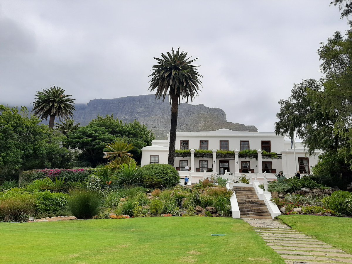 brettherron's tweet photo. Premier earns R2.3 million per year.  @Our_DA Premier Winde lives in a R177 million mansion with his family.  He pays no rent, no water, electricity, sewerage or waste removal.  
The DA is right to challenge the @PresidencyZA on the National Ministers' perks but the hypocrisy? https://t.co/GWefZv69qg