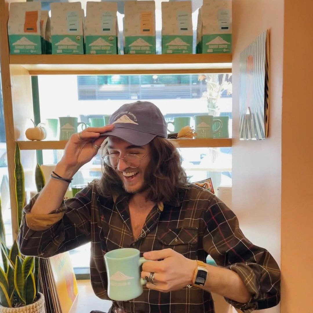 To start the day with @summitcoffeegrove coffee and laughter 😍

#asheville