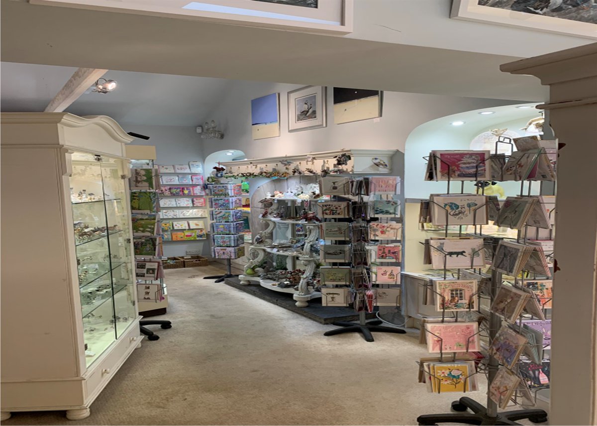 NE_Commercial's tweet photo. Rare freehold opportunity in Bamburgh for sale. Currently configured as 2 retail units with potential for 3 bed living space behind and private parking.  Contact 0191 487 8566 https://t.co/YUmIzuUaH8 https://t.co/3kE5fpsjKz