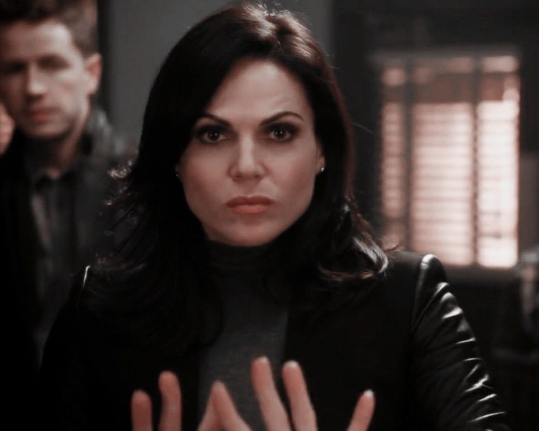 pls regina mills i would do anything for you 🔥🫦🛐