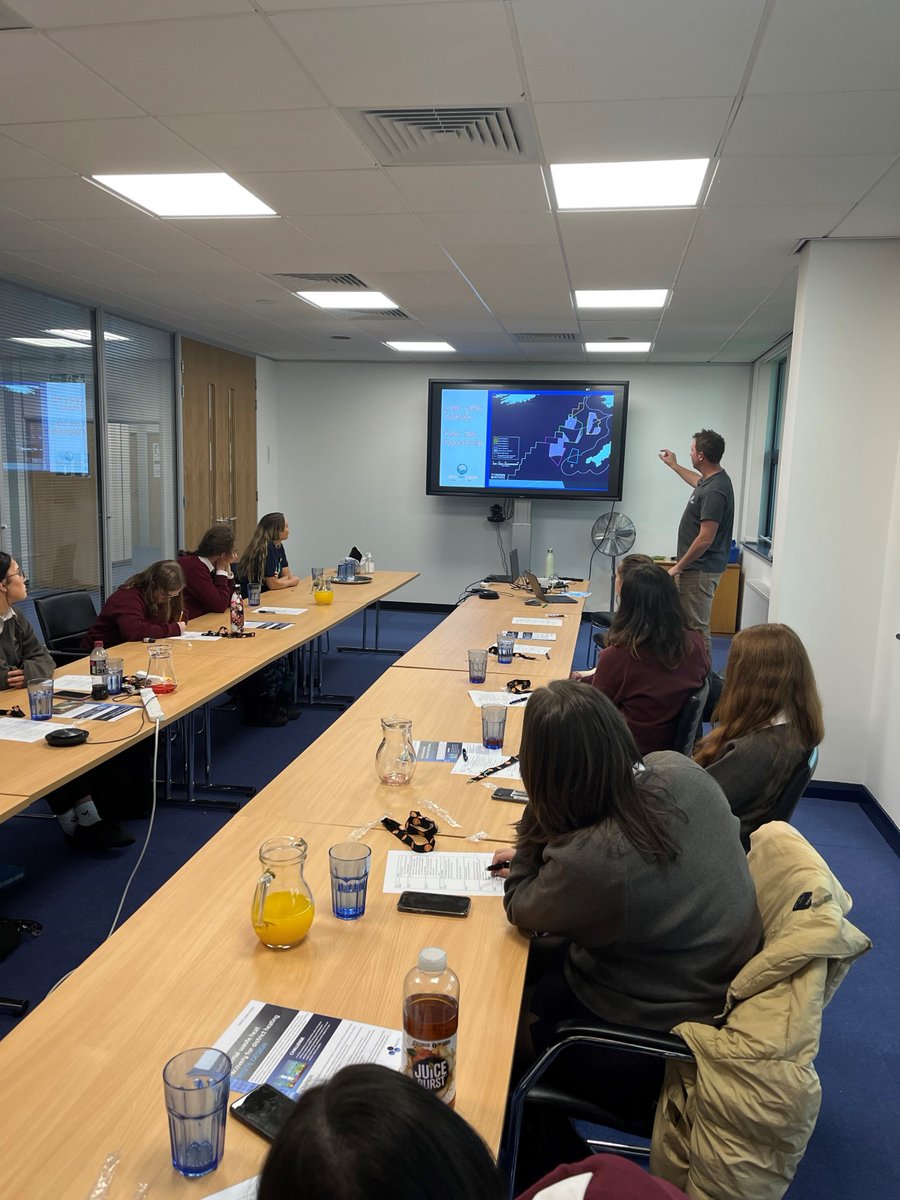 Last friday students from <a href="/YsgolYPreseli/">Ysgol y Preseli</a> were invited to a Girls into STEM day hosted by <a href="/InSiteTechnical/">InSite Technical Services</a> with talks also given by @energy_dp and <a href="/sea_celtic/">Celtic Sea Power</a> 
Thank you to all involved for a great day