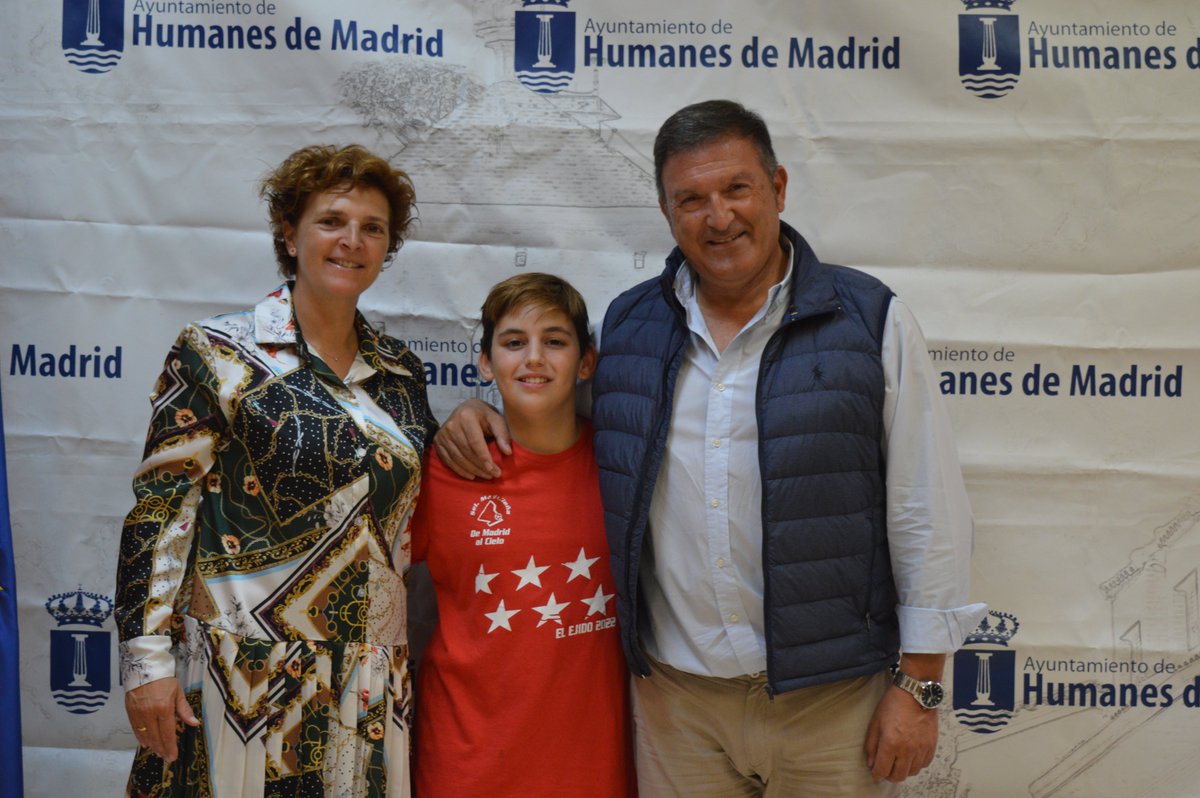 AytHumanes's tweet photo. ⚽️ 𝐄𝐥 𝐚𝐥𝐜𝐚𝐥𝐝𝐞 𝐝𝐞 𝐇𝐮𝐦𝐚𝐧𝐞𝐬 𝐝𝐞 𝐌𝐚𝐝𝐫𝐢𝐝 𝐫𝐞𝐜𝐢𝐛𝐞 𝐚 𝐋𝐮𝐜𝐚𝐬 𝐕𝐢𝐥𝐥𝐚𝐫𝐫𝐞𝐚𝐥, 𝐯𝐞𝐜𝐢𝐧𝐨 𝐜𝐨𝐧𝐯𝐨𝐜𝐚𝐝𝐨 𝐩𝐨𝐫 𝐥𝐚 𝐒𝐞𝐥𝐞𝐜𝐜𝐢𝐨́𝐧 𝐌𝐚𝐝𝐫𝐢𝐥𝐞𝐧̃𝐚 𝐝𝐞 𝐅𝐮́𝐭𝐛𝐨𝐥 𝐒𝐚𝐥𝐚.

👉🏽 Más información: https://t.co/HA7pe8gQwl https://t.co/3ZlwJ3dXBM