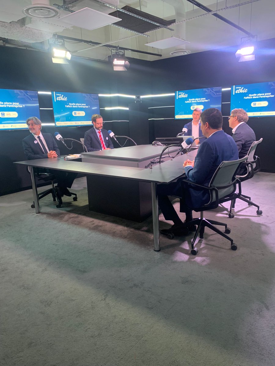 C'est le Jour J pour le colloque inédit du <a href="/MouvETHIC/">ETHIC</a> ! 

💼 Quelle est la place de l'affect au sein de l'entreprise ? 

Nos invités de marque ont répondu présents afin de partager leur point de vue au micro de <a href="/FabriceCouste/">Fabrice Cousté</a> ! 🎙️