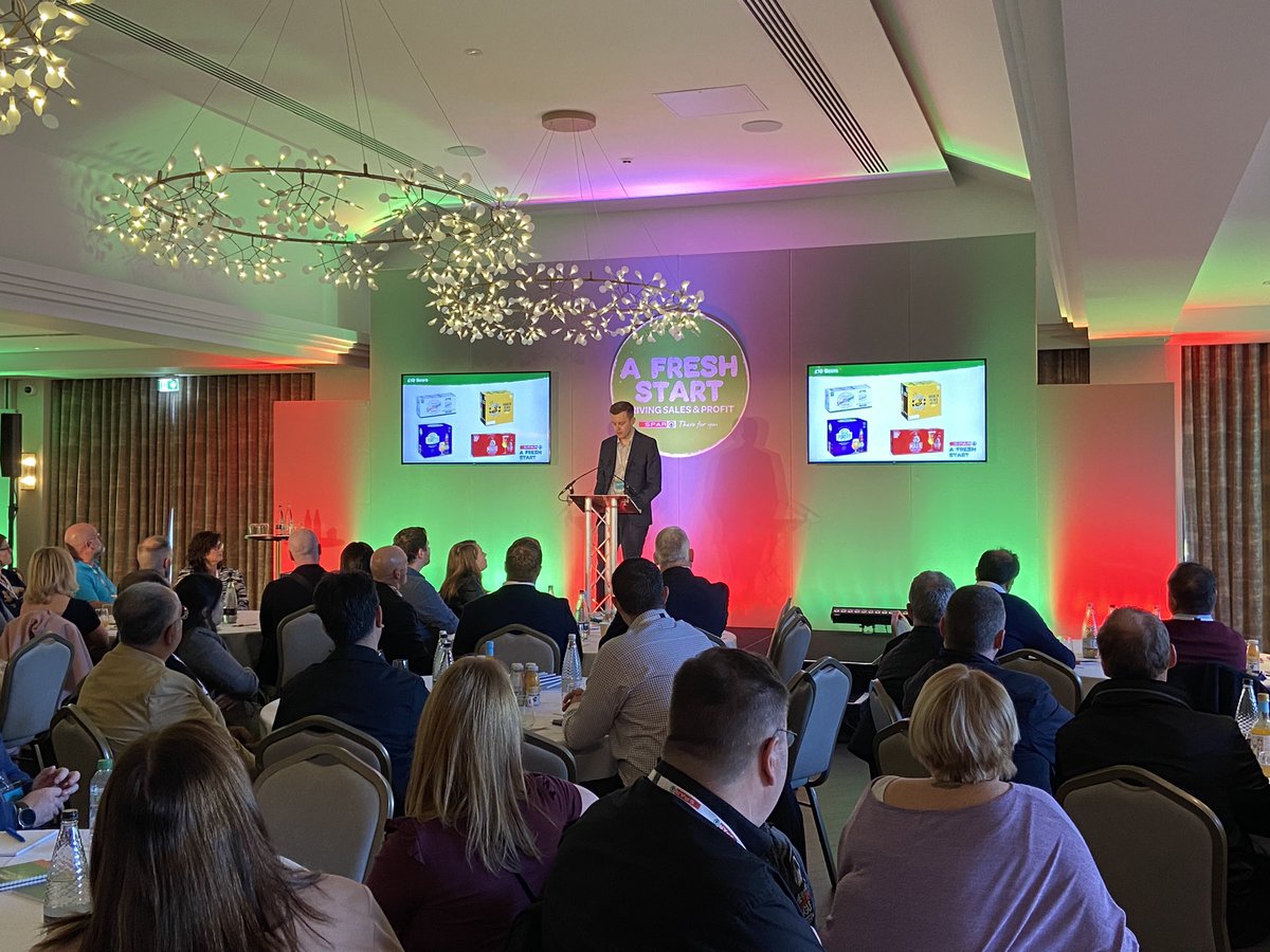 SPARNorthEng's tweet photo. The first of our business presentations is up and running with Brandon Howard, our GAP and Impulse Director, providing our independent retailers with a range of updates on product lines and promotions.
@SPARintheUK #SPAR #JamesHall #ThereForYou #SPARDSAP https://t.co/VR5IMiLdgu