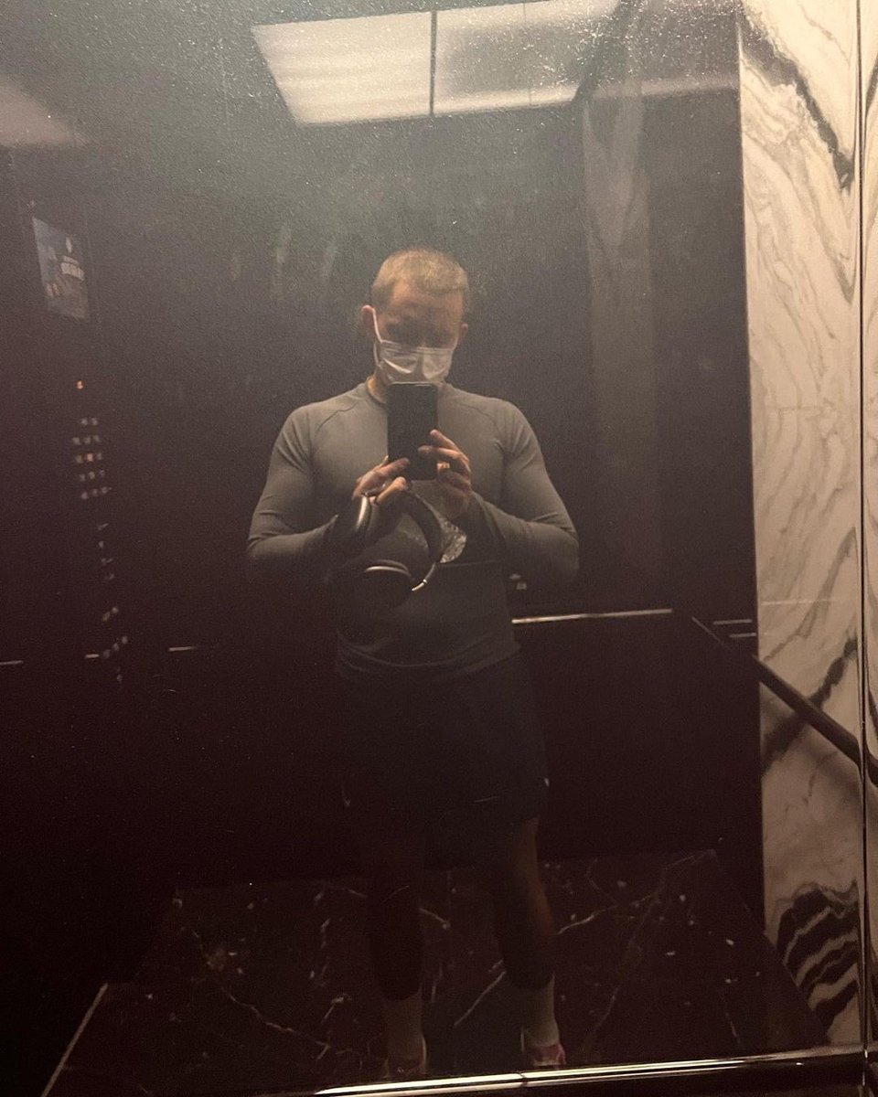 Dermot Kennedy tweet media