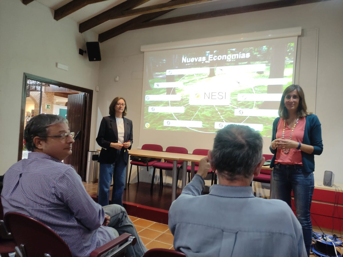 nesiforum's tweet photo. 👩💻♻️ Comenzamos #Tech4GoodbyNESI “La Nueva Economía aplicada a la Empleabilidad en el Sector Tecnológico" en el Centro de Visitantes Puerto Lobo de la #RedNatura2000 en #Víznar, #Granada.
Proyecto del programa #empleaverde de la
@FBiodiversidad del @mitecogob https://t.co/NNB4gZveiQ