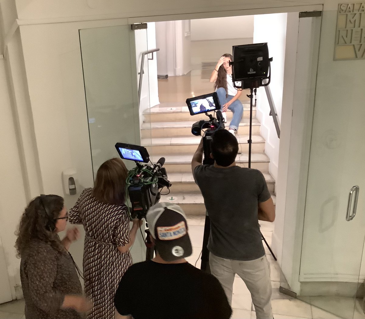 EnDerechos's tweet photo. Entrevistando a Paula Santos Jimenez, proyecto Tradēre
Gilbuena, Ávila
Arte y cultura por los derechos humanos @FacDerecho_UNED @La_Cultora https://t.co/F6aUrnWNA1