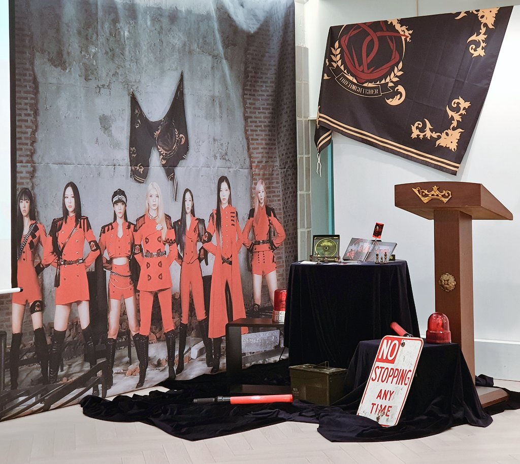 S2__teabag's tweet photo. ❤️🖤❤️
#VISION_OF_DREAMCATCHER
#DREAMCATCHER #드림캐쳐 #EVERLINE #에버라인 https://t.co/VZ8yaVhY1H
