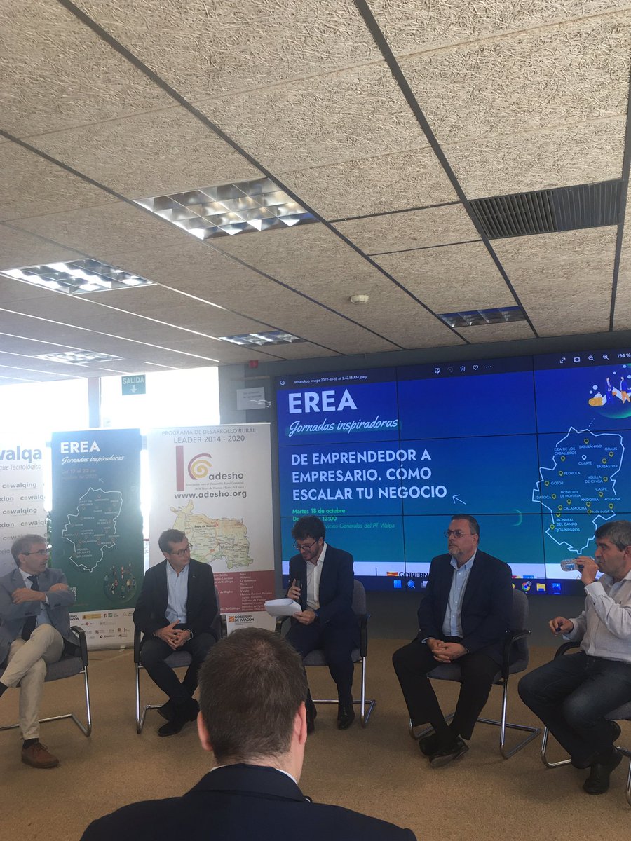 #JornadasInspiradoras

Avanza la Jornada sobre #EmprendimientoRural en <a href="/WALQAPT/">Parque Tecnológico Walqa</a> 

“II Mesa redonda con empresas qué inspiran”

<a href="/inaalmudevar/">IgnacioAlmudévar</a> de <a href="/AgropalHuesca/">AgropalHuesca</a> 
<a href="/raul_eboca/">Raul Benito</a> de <a href="/eboca/">eboca</a> 
#JavierAlfaro de <a href="/Podoactiva/">Podoactiva</a> 
#RobertoGarzo de #Gaypu

Modera <a href="/ChemaParaled/">Chema Paraled</a>

<a href="/AragonEmprende/">Aragón Emprende</a>