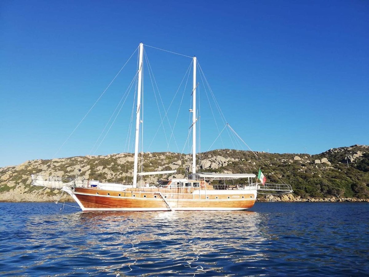 BoatHireFrance's tweet photo. Luxury #Sailing #Cruises Italy Yacht Boutique #Gulet Victoria and #MotorSailer Elianora #luxurylifestyle #guletcharter #luxuryyacht #yachting #boating #MotorSailer #Yacht #yachts #yachtrental #yachthire #yachtexpert #caicco #goolet #guletvictoria #yachtboutique #elianora #summer https://t.co/nOqHNEVukn