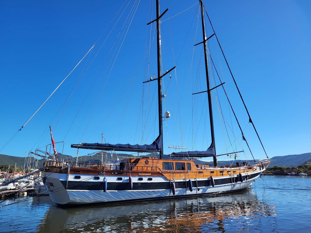 BoatHireFrance's tweet photo. Luxury #Sailing #Cruises Italy Yacht Boutique #Gulet Victoria and #MotorSailer Elianora #luxurylifestyle #guletcharter #luxuryyacht #yachting #boating #MotorSailer #Yacht #yachts #yachtrental #yachthire #yachtexpert #caicco #goolet #guletvictoria #yachtboutique #elianora #summer https://t.co/6XfjhVvHxz