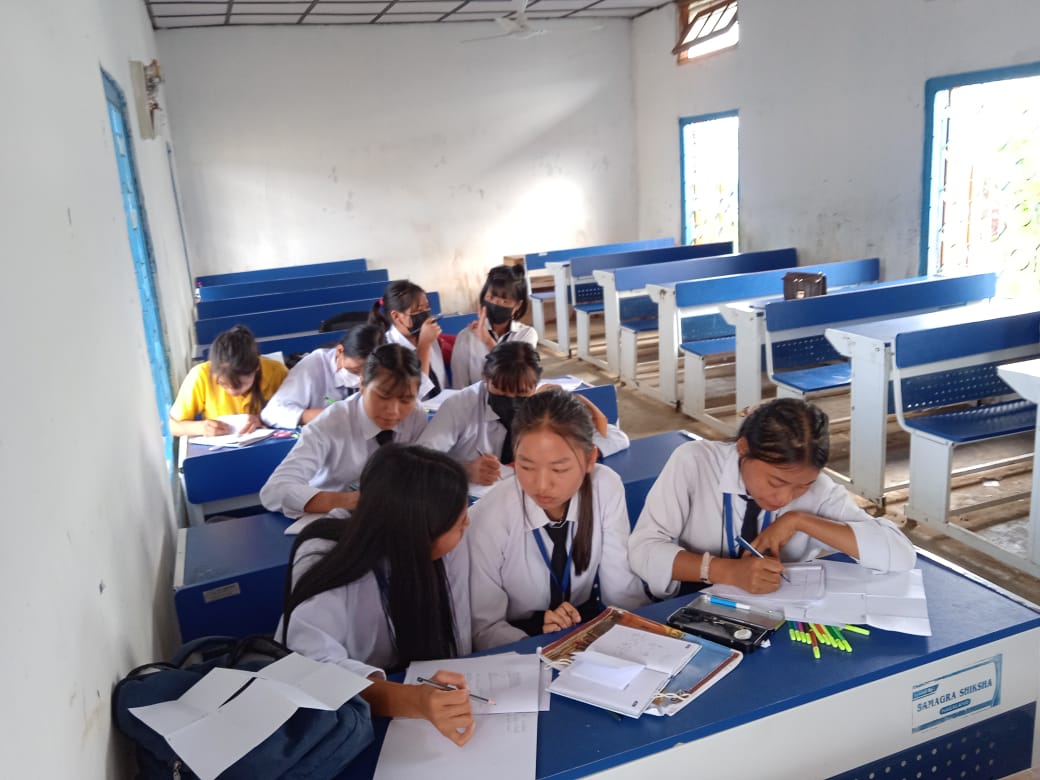 YNnagaland's tweet photo. STEM for Girls club GHSS Kiphire making Zine to identify problems faced by them in their school, colony and community and coming up with solutions. IBM School Education, Nagaland MyGov Nagaland @ibm_in @NagalandSchool @MyGovNagaland #IBMSTEMforGirls #YouthNet #YNnagaland https://t.co/CFDegs0NpY