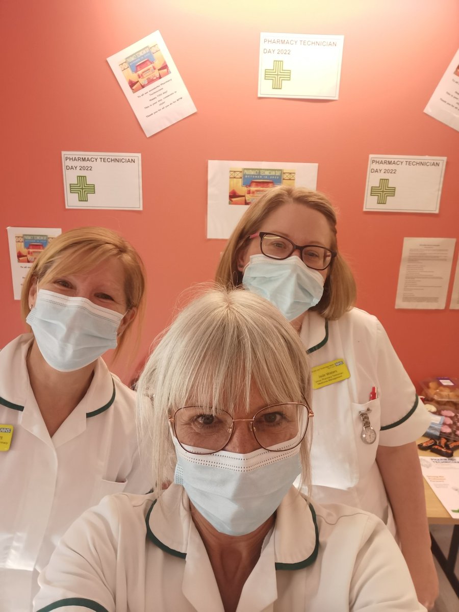 Clarebear1971's tweet image. Happy world pharmacy technician day to all the fantastic pharmacy technicians #rxtech #rxtechday #PharmacyTechnicianDay @MTWnhs @APTUK1