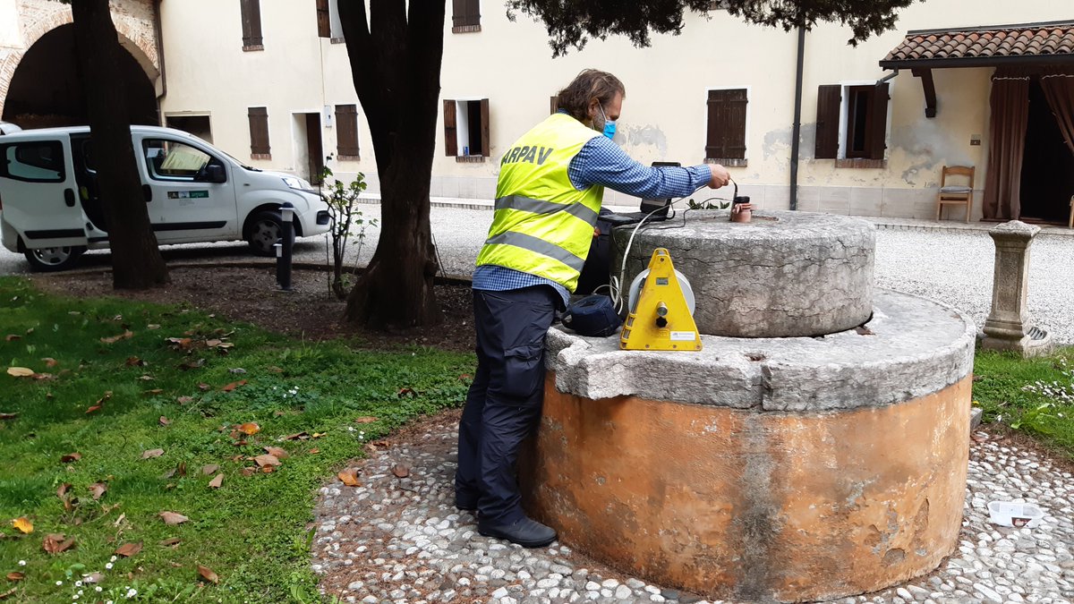 arpaveneto's tweet photo. Precipitazioni assenti nei primi quindici giorni di #ottobre in #Veneto e scarsità idrica diffusa nelle #falde
Sono alcune info dell'aggiornamento quindicinale #Arpav sulla risorsa idrica
👉https://t.co/fCOXfp9Zdz
📸monitoraggio della falda freatica https://t.co/JUkfxJxQ8g