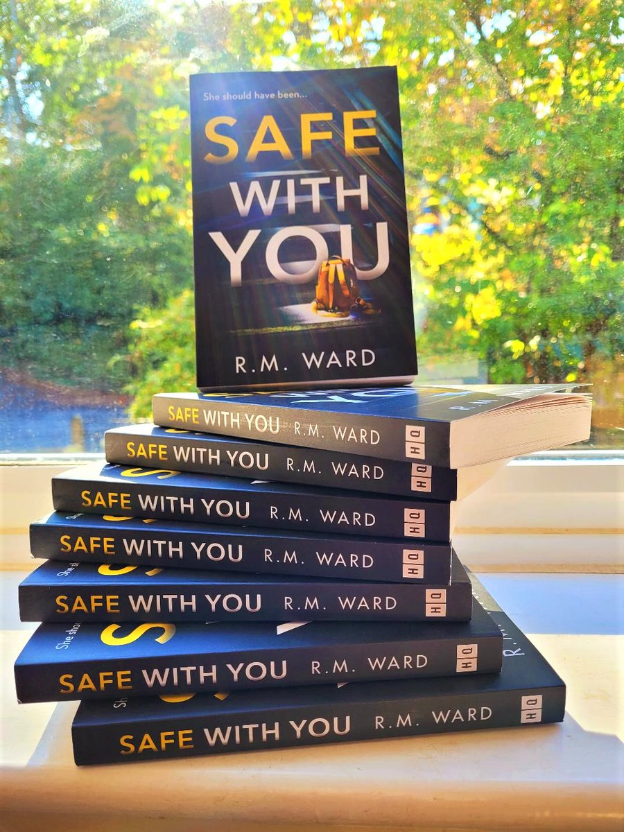 RachelWardbooks's tweet photo. This is a happy sight! A nice heap of shiny new books. Safe with You is out in paperback in November. Thank you, @HQstories! #SafeWithYou https://t.co/K6UC7T22Bu https://t.co/14Lg03ApzI