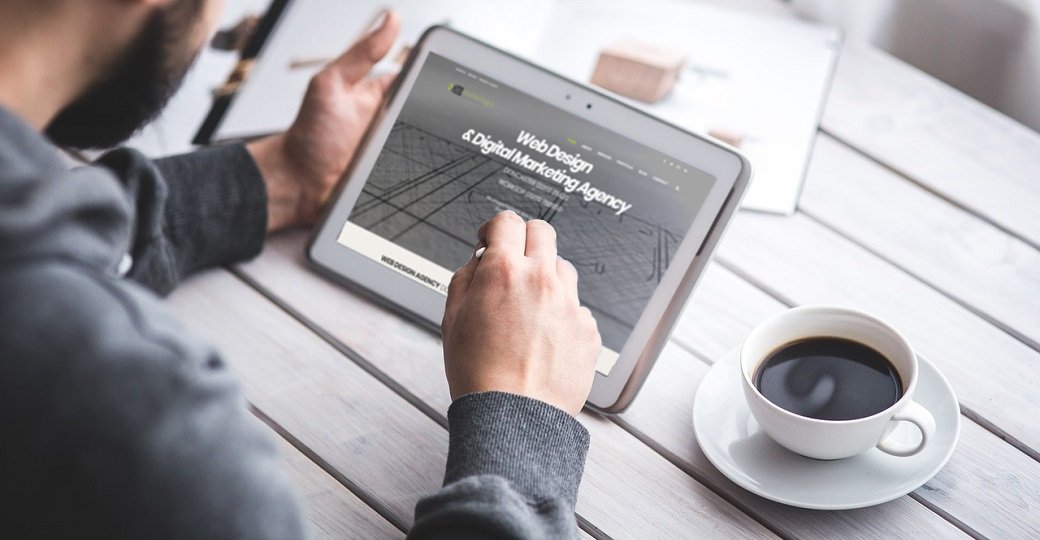 BourneDigitalUK's tweet photo. Logo Design - £99, unlimited revisions.

Web Design from £295 with 12 months FREE Hosting, Domain Registration and Maintenance support.

https://t.co/s1I614yr3b  

#Worksop #Retford #Bawtry #Gainsborough #KPRS #BizShoutUK #BTRTG #Doncasterisgreat #Barnsley #Pontefract #Doncaster https://t.co/Hhc9e0o7mR
