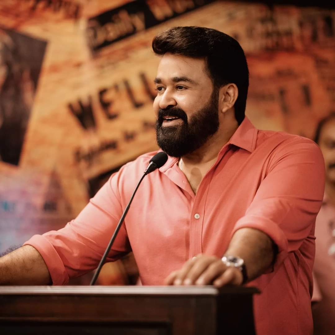 MOHANLALFANZ's tweet photo. Lalettan Latest pics
#Monster #MonsterFansShow #Mohanlal #Lalettan @Mohanlal #TeamMohanlalFanz #TMF https://t.co/ydepHIu7ne