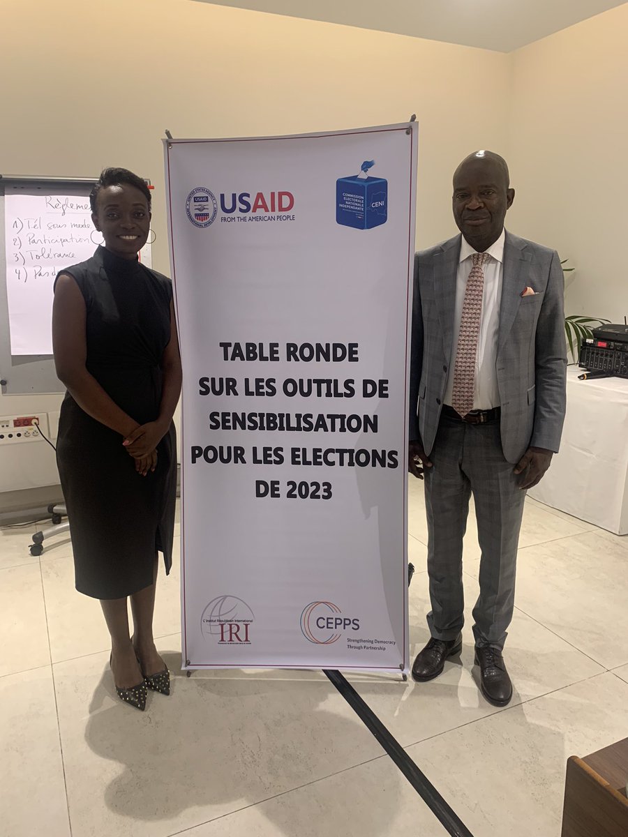 m_mubembe's tweet photo. le ronde sur “les outils de sensibilisation pour les élections de 2023”. Un des points important à retenir de cette activité est l’enrôlement des congolais de l’étranger avec 5 pays pilotes:
L’Afrique du Sud,la France, la Belgique, le Canada,les USA,@CyrilleEbotoko,@andretambwe4 https://t.co/d7uHqItBsJ