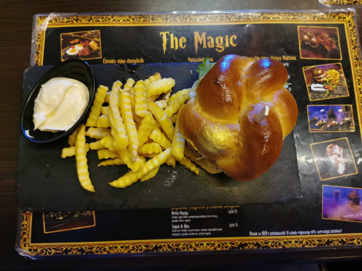 𝐷𝑜𝑟𝑖 💚💛 tweet media