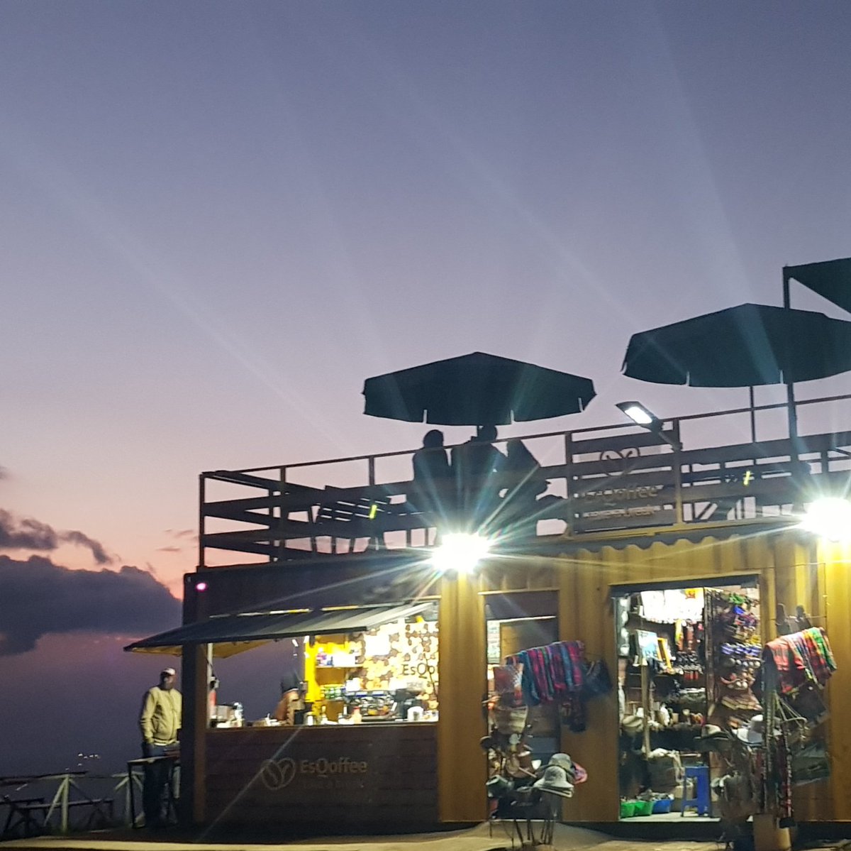 esqoffee's tweet photo. Karibu Kahawa.
We are located along the Nairobi-Nakuru highway, offering all types of specialty coffee including iced lattes and cold coffee.
Karibu Kahawa.
#CoffeeTourism #LoveCoffee #QwithaView #takeabreak #kenyancoffee https://t.co/c6IfdRf1mK