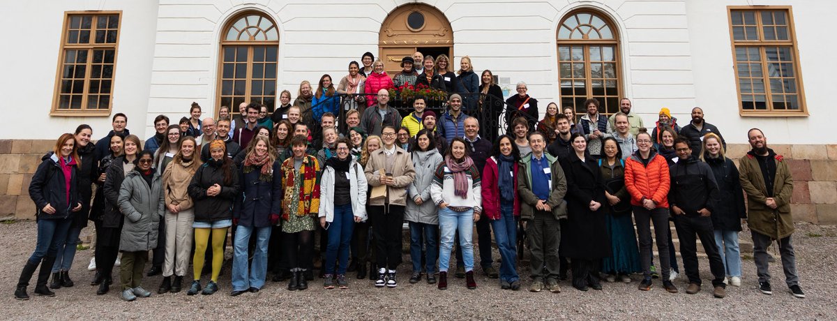Prof. Jeff Ollerton - @JeffOllerton@ecoevo.social (@jeffollerton) on Twitter photo Great group photo from #SCAPE2022, a fabulous memento of a very stimulating conference on all topics around #pollinators and #pollination. Looking forward to #SCAPE2023 in Belgium already! <a href="/SCAPE_Poll_Ecol/">SCAPE Pollination Ecology</a> @JPE12328968 Great group photo from #SCAPE2022, a fabulous memento of a very stimulating conference on all topics around #pollinators and #pollination. Looking forward to #SCAPE2023 in Belgium already! <a href="/SCAPE_Poll_Ecol/">SCAPE Pollination Ecology</a> @JPE12328968