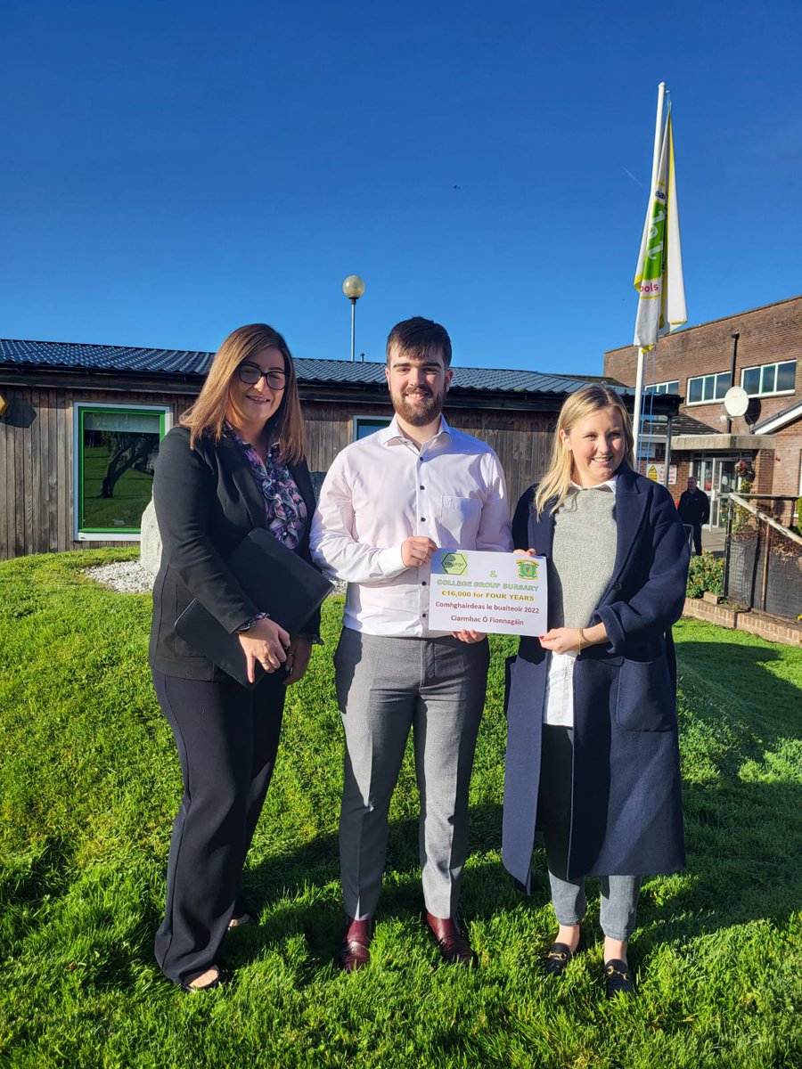 OCCNobber's tweet photo. Huge congratulations to past pupil Ciarmhac O Fionnagáin who is the 2022 College Group Bursary Winner. He is now studying Biomedical Science in UCD and will receive a bursary of 16,000 euro over 4 years. Thank you to the College Group for their continued support to OCC Students. https://t.co/v4cM7a42sV