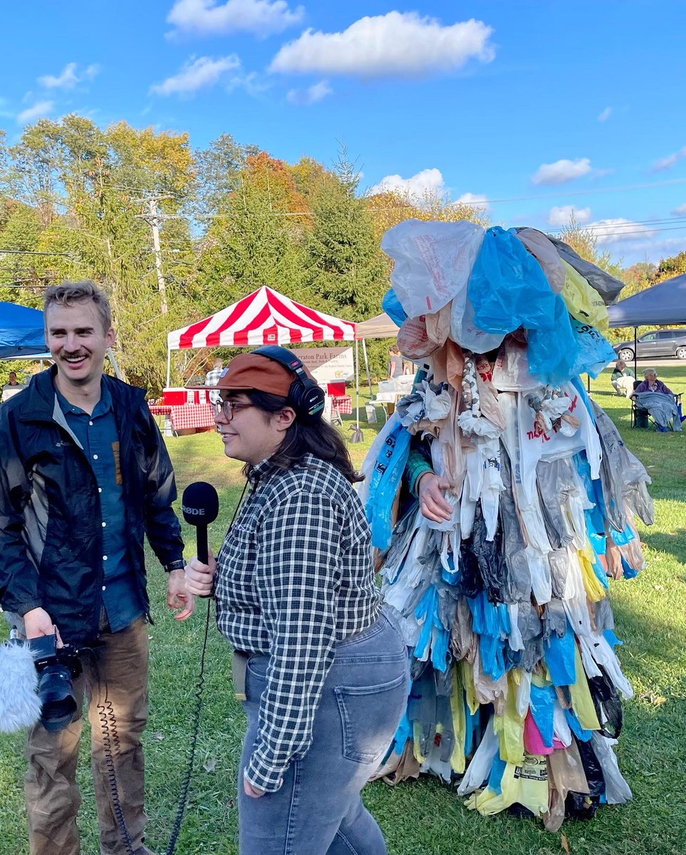 AppStudiesASU's tweet photo. Our gradua-te students have been learning and fighting #microplastics in several ways. The work they have developed so far is remarkable.
#waterways #cleanwateract #cleanwater #badwaterbadlife #cleanwateract50thanniversary
#sustainabilityandtheartsinappalachia #appstudies https://t.co/wsSi3uVwfF