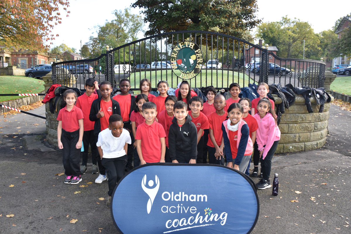 lyndhurstpe's tweet photo. What a wonderful performance from these guys today! Year 2 🏅, Year 3/4 boys 🏅, Year 5/6 boys 🏅Overall 🥈. Great effort and more to come 😀 @OACoaching @OldhamPledge @Hathershaw_PE https://t.co/pQeYZqeaI4