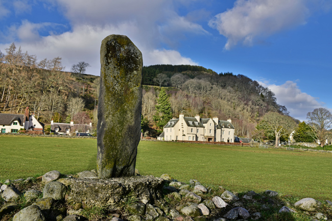 The #Aberfeldy area can take you on a journey that spans 1000s of years of human habitation 💙
Birthplace of The Black Watch &amp; visitors such as Bonnie Prince Charlie, Robert Burns, Jacobites &amp; General Wade - an abundance of history!

#VisitAberfeldy #TurnOffTheA9 #Perthshire