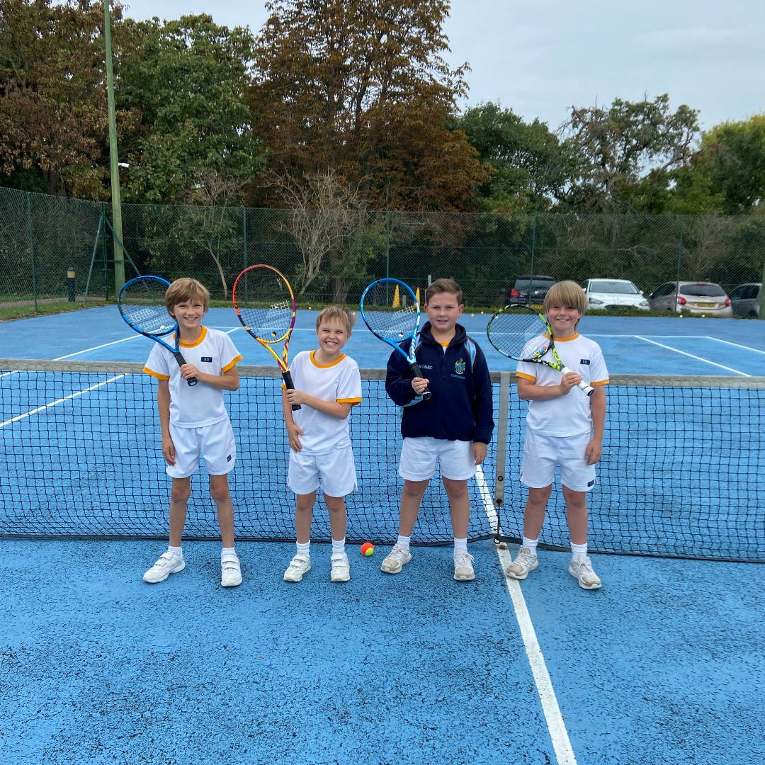 SJBWindsor's tweet photo. These Year 5 boys just smashed it at lunchtime when they decided to make use of our fab tennis court and get together for a game! πΎπ₯
#SJBmiddleschool #SJBoutdoors #SJBactive #SJBtennis #SJBsports https://t.co/MmJcFhpmIO