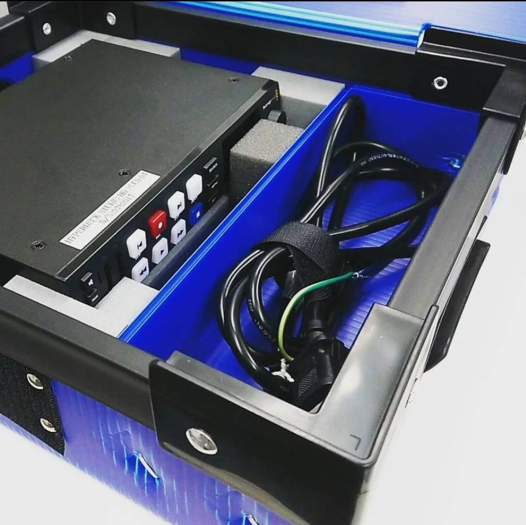 duplexcases's tweet photo. 今日のインスタ!
https://t.co/q3ejsQwQ1M
#corrugatedplastic
#blackmagicdesign
#hyperdeckstudiohdplus
#プラダンケース
#ブラックマジックデザイン https://t.co/24Zh4lMolI