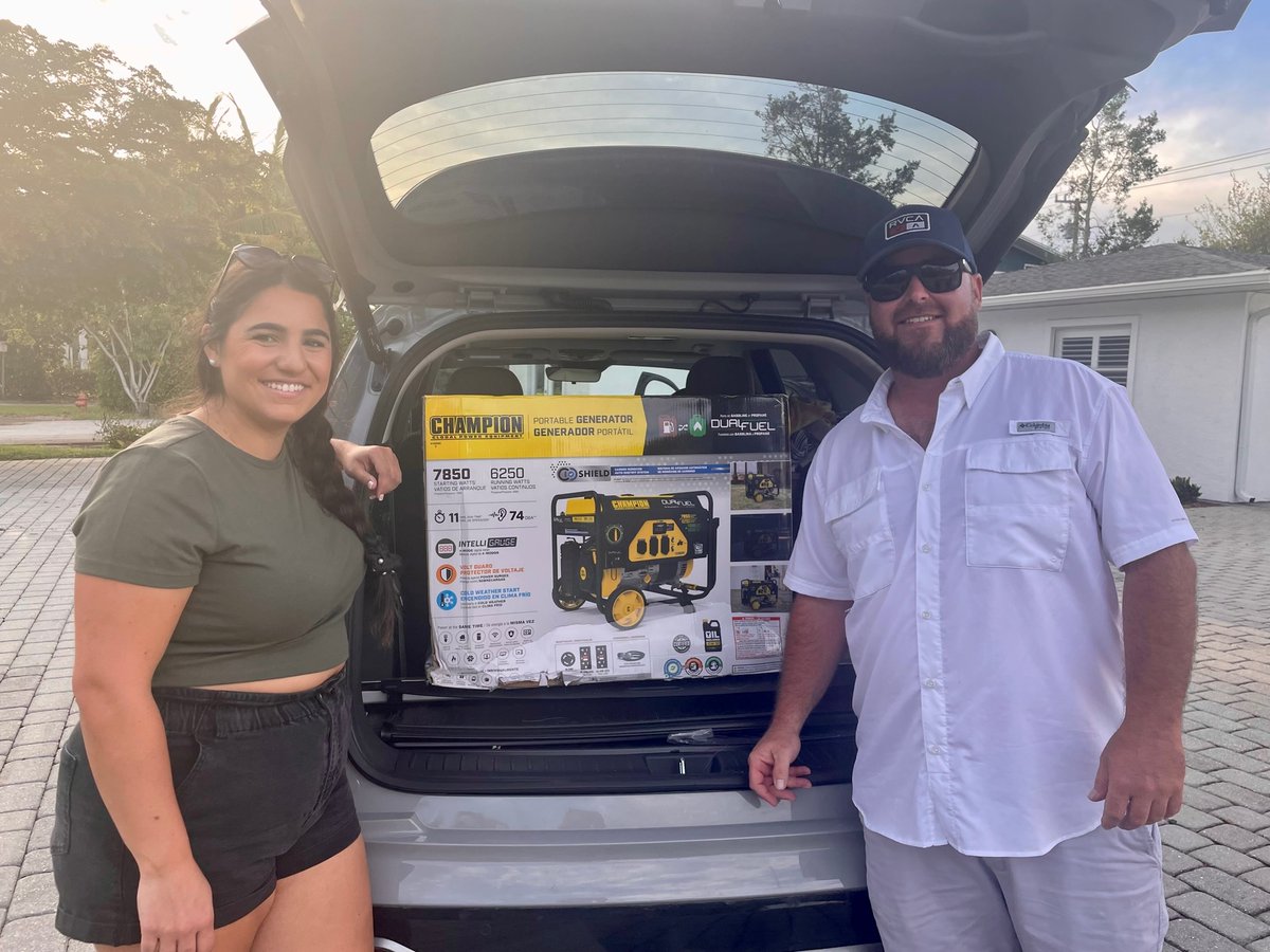 valerieshousefl's tweet photo. We were able to meet with a Naples family over the weekend who still doesn't have power. We are so thankful to @TrinityCommericialGroup for providing us with the generators to help our community.  

#HurricaneIan #GrievingEverything #CommunitySupport #thankyou https://t.co/OjqO9v27WK