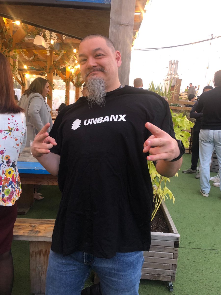 Unbanx_app's tweet photo. Thanks @0xmauricio, the @11FS team and @Fintechnexus for putting on an amazing Merge 2022.
Here’s a pic of Mauricio modeling his favourite swag! 🥂
#model #web3 #Merge22 https://t.co/9DgxGCZ8Kl