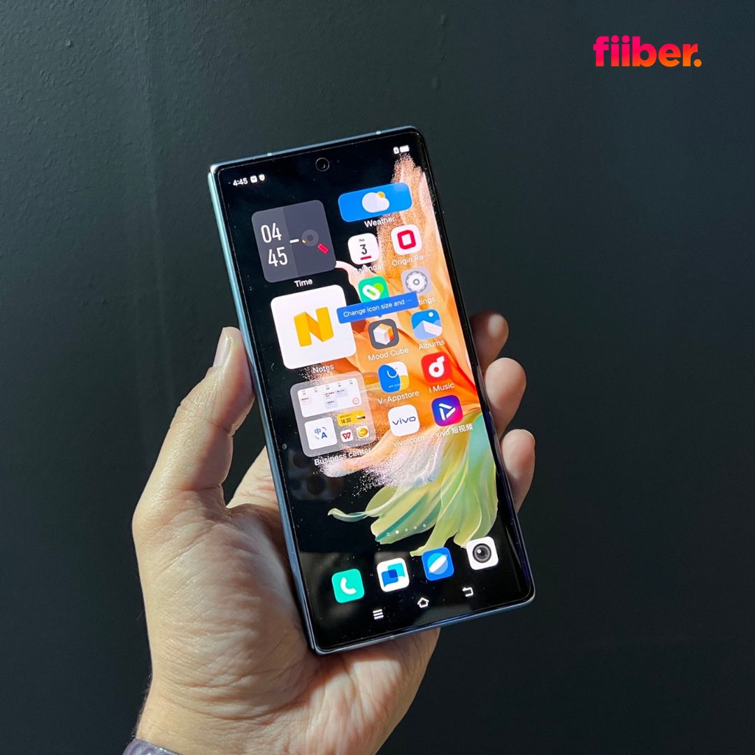 fiibertech's tweet photo. Meet Vivo's first foldable smartphone!
Unfortunately, Vivo is not launching this foldable phone in India.
#vivo #vivoxfold #foldable #fiiber #samsunggalaxyfold #gadgets #tech #india https://t.co/IGDpIoAeip
