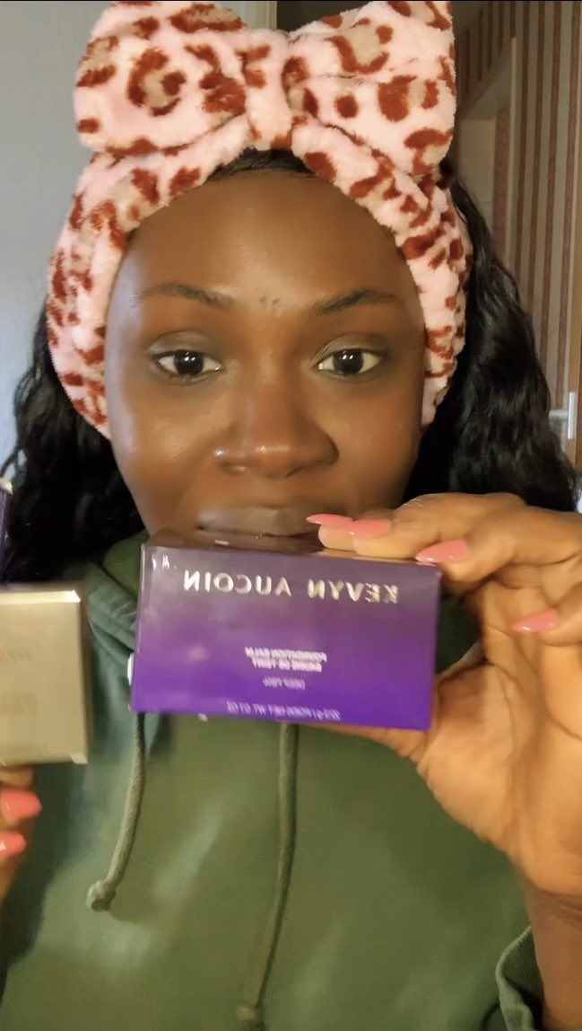 New Video up on my YouTube Channel. Pls watch, like and subscribe ❤️

Reviewing Kevyn Aucoin Makeup- Foundation balm, concealer and more youtu.be/eG4IN1x-59k via <a href="/YouTube/">YouTube</a>