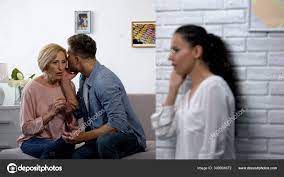 Alexander_Shaq's tweet photo. He #stared at the #heart card his friend borrowed to ask their crush out. Then he realized he didn't know what the #spade card meant, thinking to ask Luke about that & advice with a certain #girl.
Then he overheard Luke and Jade's breakup..
#vssdaily #nadw #vss365 #flexvss https://t.co/2tl5E0tRlH