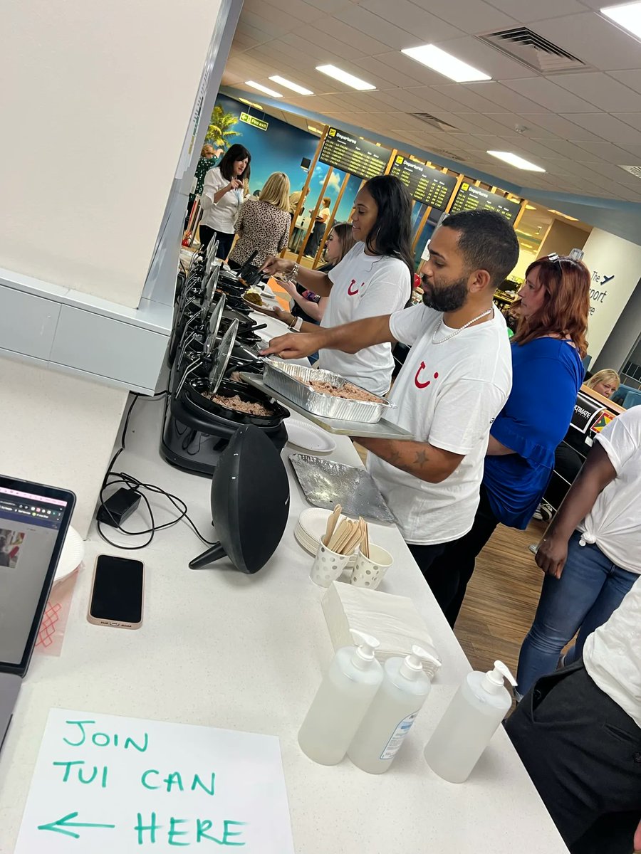 Happy #BlackHistoryMonth!

To recognise the month, TUI are celebrating their newly formed TUI Caribbean and African (TUI CAN) network group. This group recently launched by hosting a colleague brunch!

Find out more about TUI CAN and BHM here: buff.ly/3eusiD8 
#Diversity