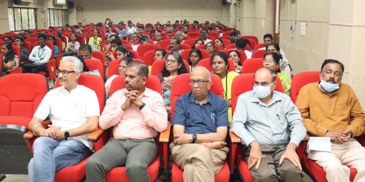 hinudi's tweet photo. Dr. (Smt.) Tamilisai Soundarajan, Honourable Lt. Governor of Puducherry, and Prof (Dr.) Gurmeet Singh, Honourable Vice-Chancellor of Pondicherry University, Inaugurated the “Synergistic Training Program Utilizing the Scientific and Technological Infrastructure” on 17th October22. https://t.co/3KU5rCeifI