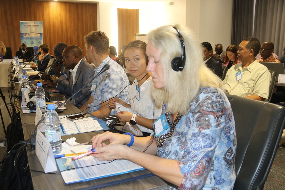 FAOSenegal's tweet photo. 🌊🐟18-19 octobre - Dakar, #Senegal

Forum 2⃣0⃣2⃣2⃣ du Programme #EAFNansen 

➕8⃣0⃣délégués de 2⃣5⃣pays &amp; d'organisations régionales participent à l'évènement pour :

👉🏿Partager les expériences &amp; leçons 
👉🏿Discuter des perspectives

@FAO @noradno @Havforskningen @NdiagaGueye3 https://t.co/5sCEX2QBVF