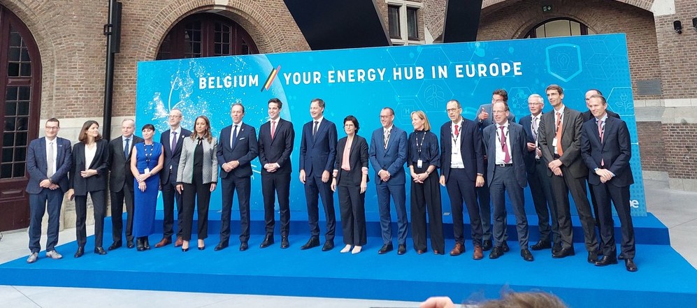 Port of Antwerp-Bruges tweet media